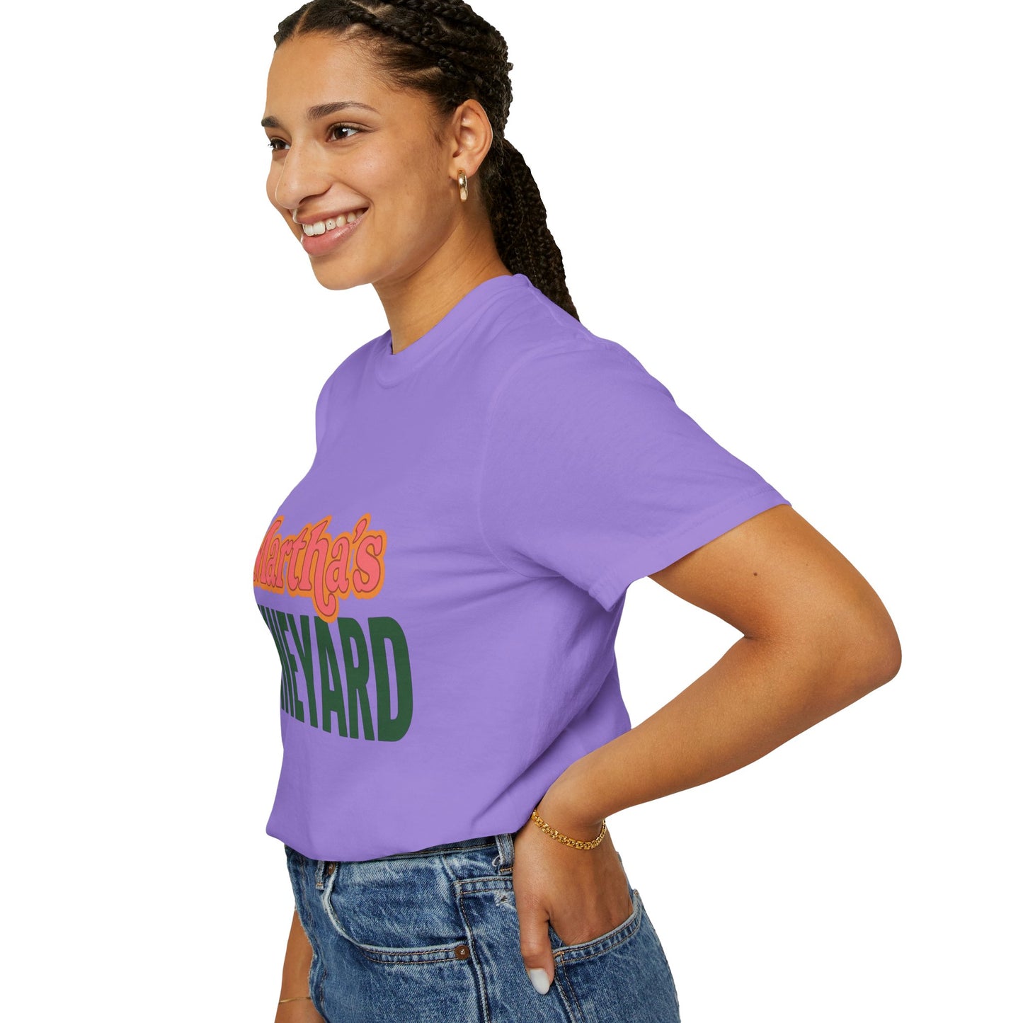 Retro Martha’s Vineyard Tee – Bold Vintage Lettering Unisex Island Shirt