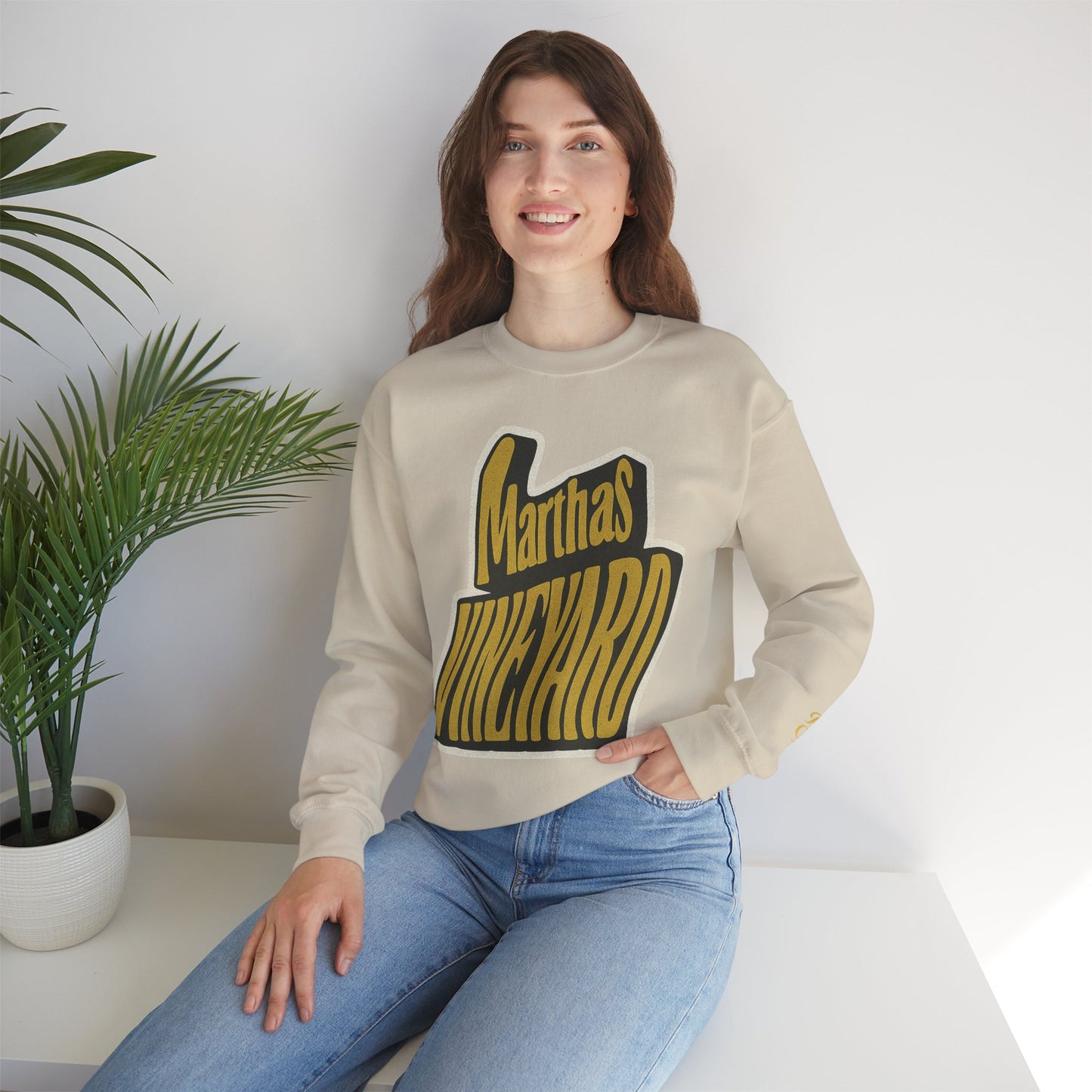 Wavy Martha’s Vineyard Crewneck Sweatshirt – Unisex Heavy Blend | Cozy Island Style