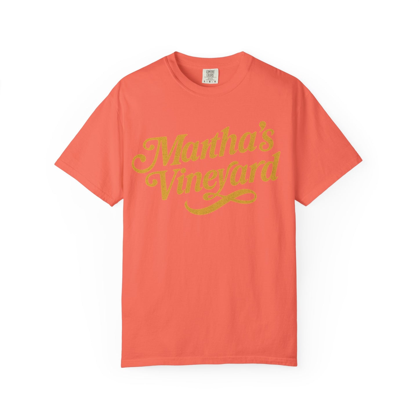 Vintage Martha’s Vineyard Script Tee – Retro Coastal Style Unisex T-Shirt