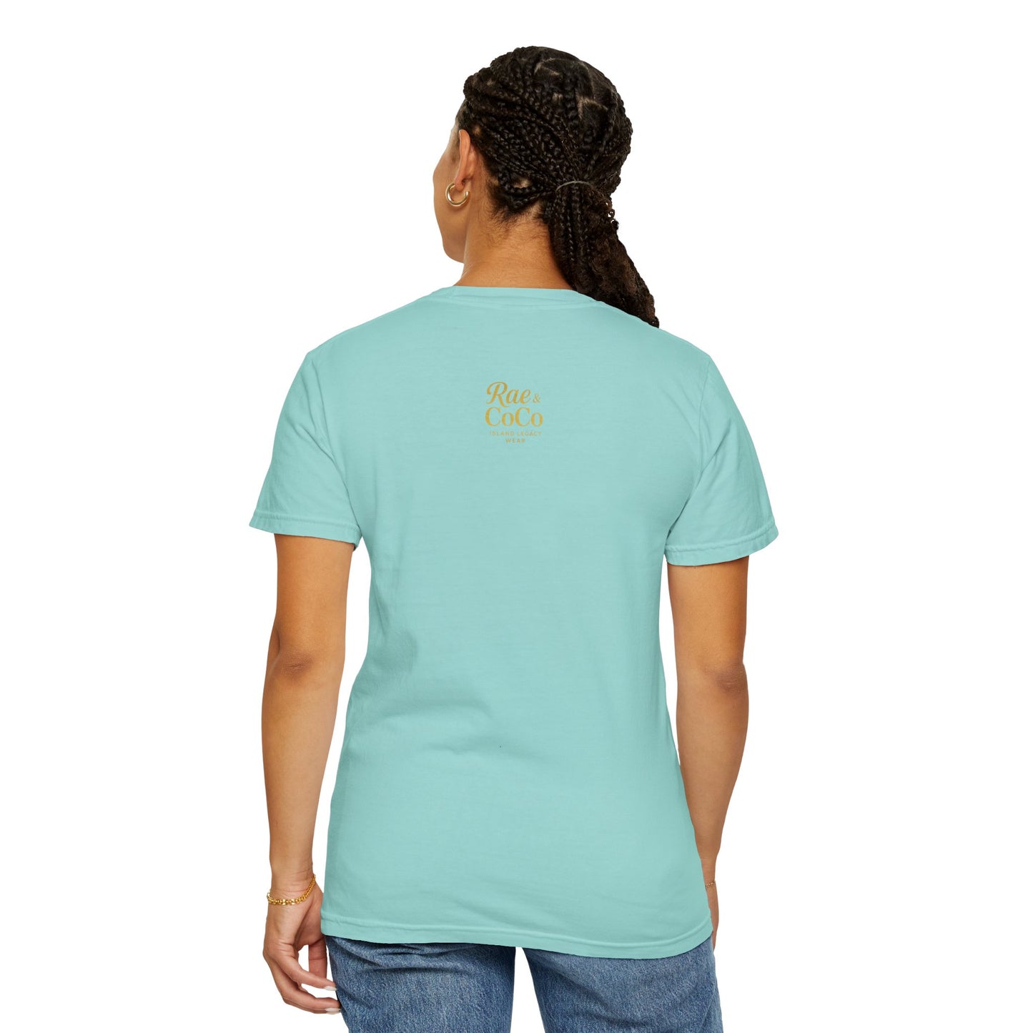 Vintage Floral Martha’s Vineyard Tee – Aquinnah Cliffs & Island Heritage Shirt
