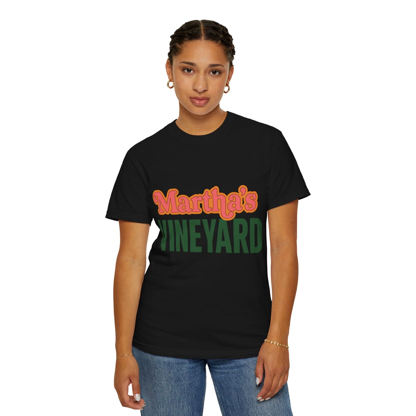 Retro Martha’s Vineyard Tee – Bold Vintage Lettering Unisex Island Shirt