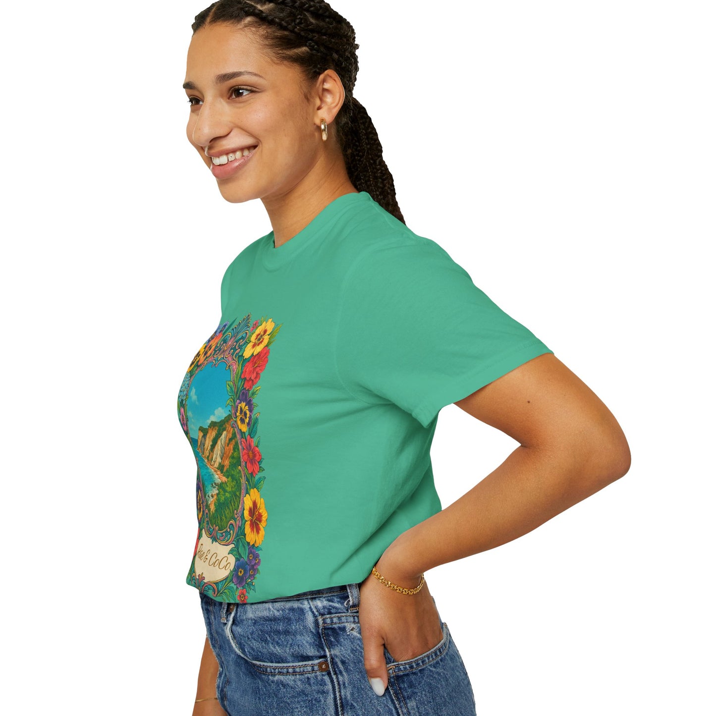 Vintage Floral Martha’s Vineyard Tee – Aquinnah Cliffs & Island Heritage Shirt