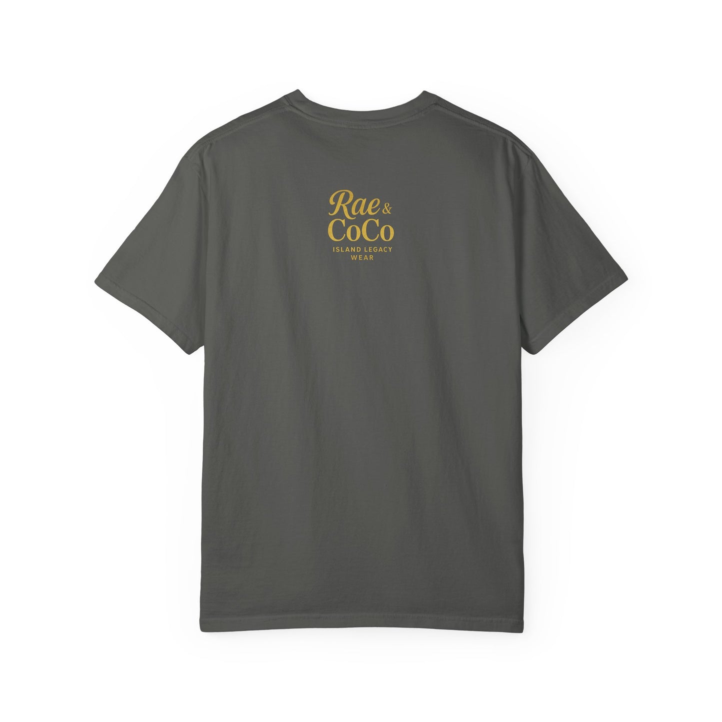 Groovy Martha’s Vineyard Tee – Retro Wavy Lettering Unisex Island Shirt