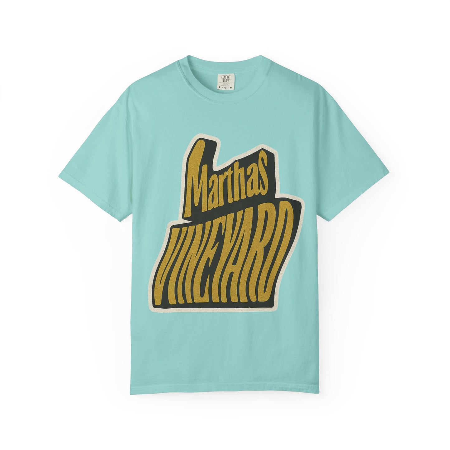 Groovy Martha’s Vineyard Tee – Retro Wavy Lettering Unisex Island Shirt