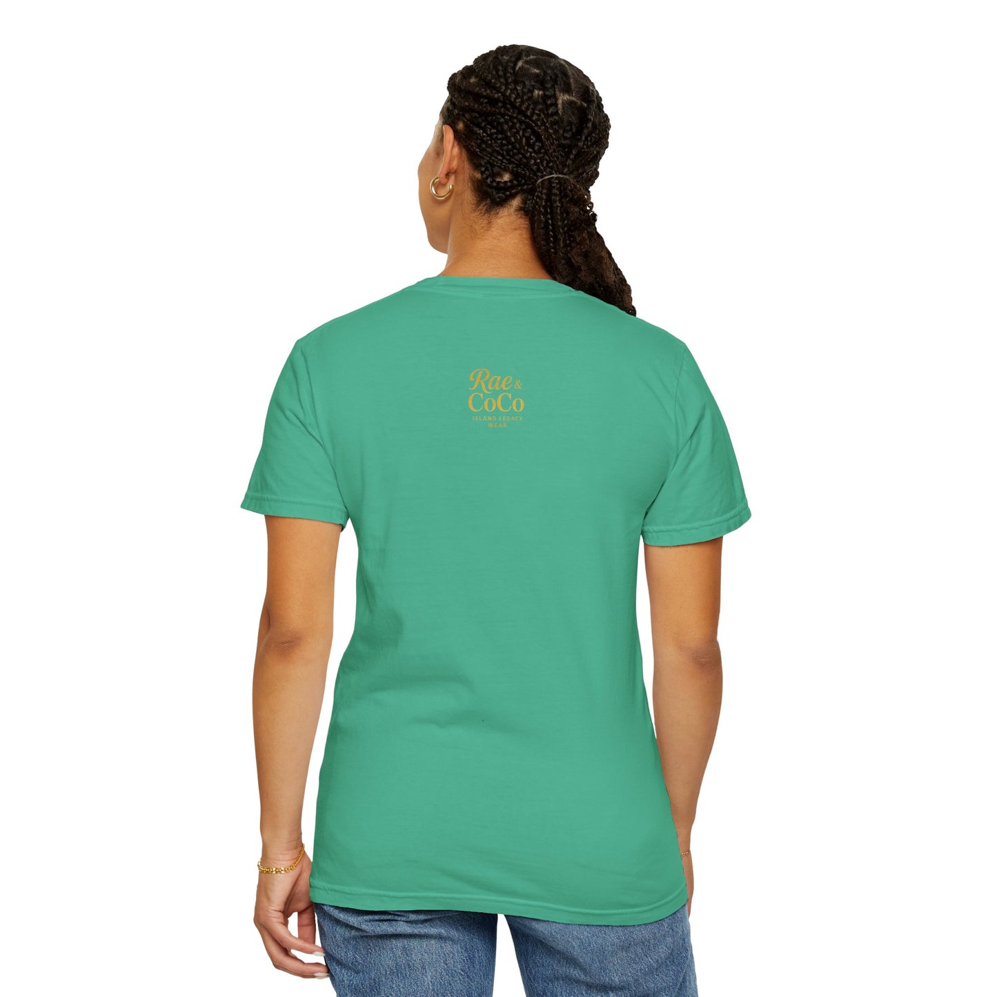 Vintage Floral Martha’s Vineyard Tee – Aquinnah Cliffs & Island Heritage Shirt
