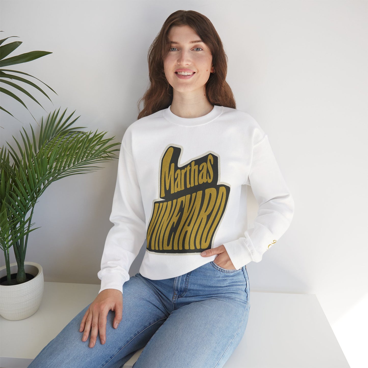 Wavy Martha’s Vineyard Crewneck Sweatshirt – Unisex Heavy Blend | Cozy Island Style