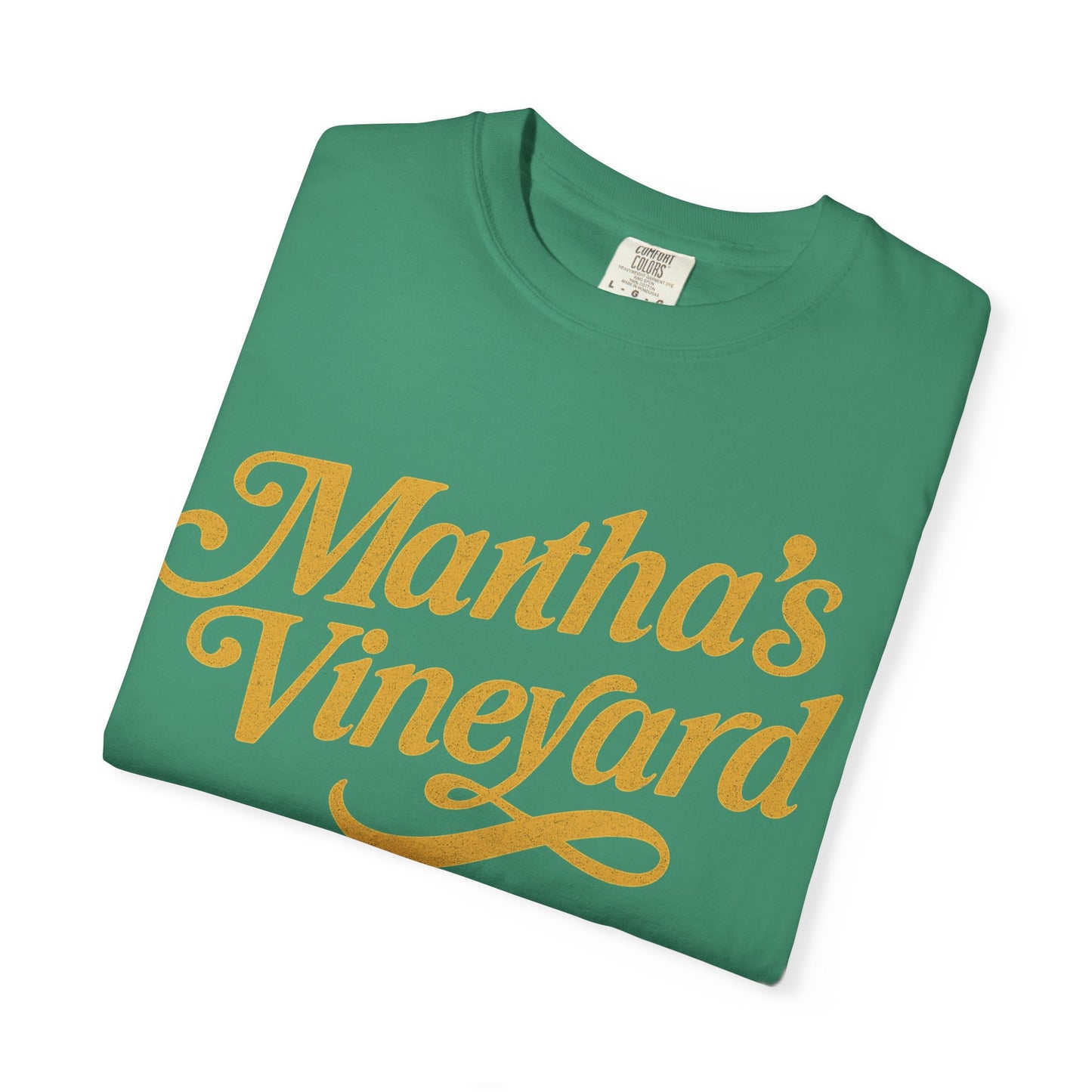 Vintage Martha’s Vineyard Script Tee – Retro Coastal Style Unisex T-Shirt