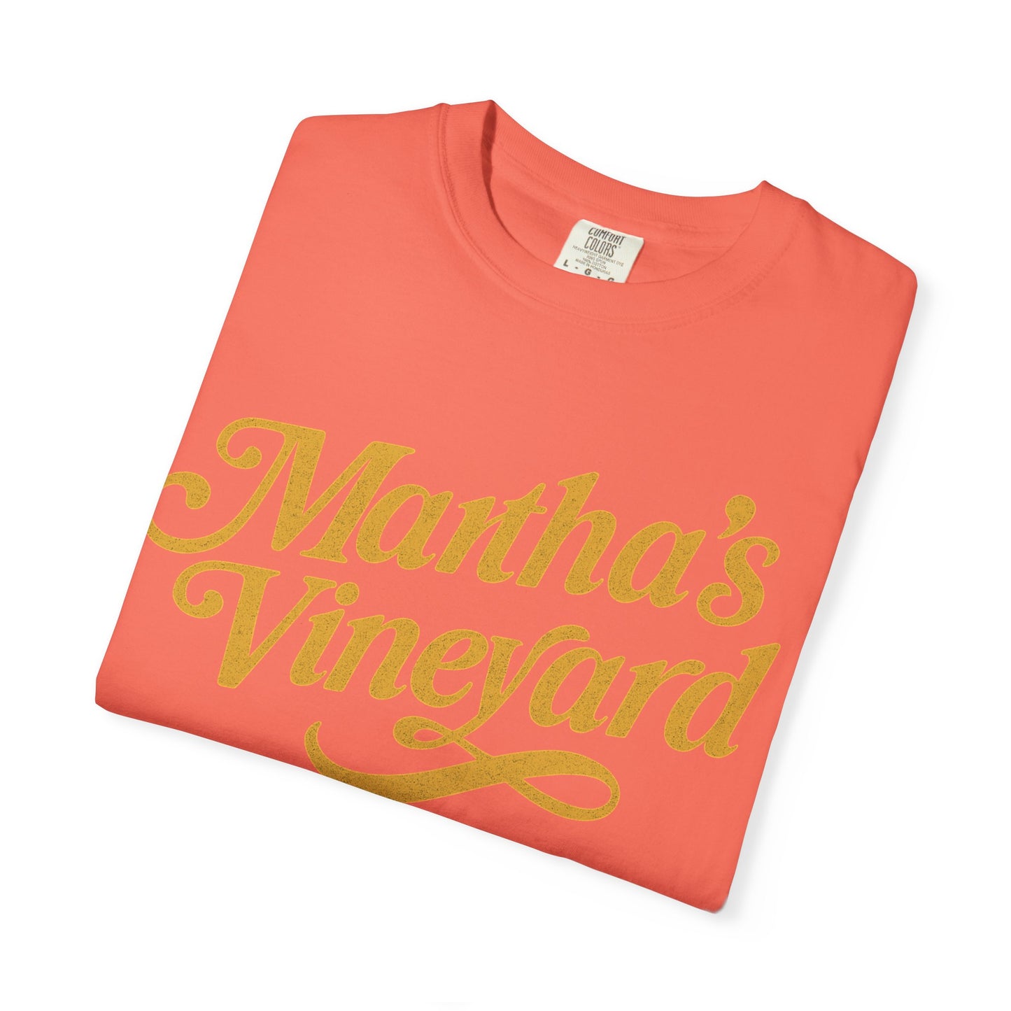 Vintage Martha’s Vineyard Script Tee – Retro Coastal Style Unisex T-Shirt