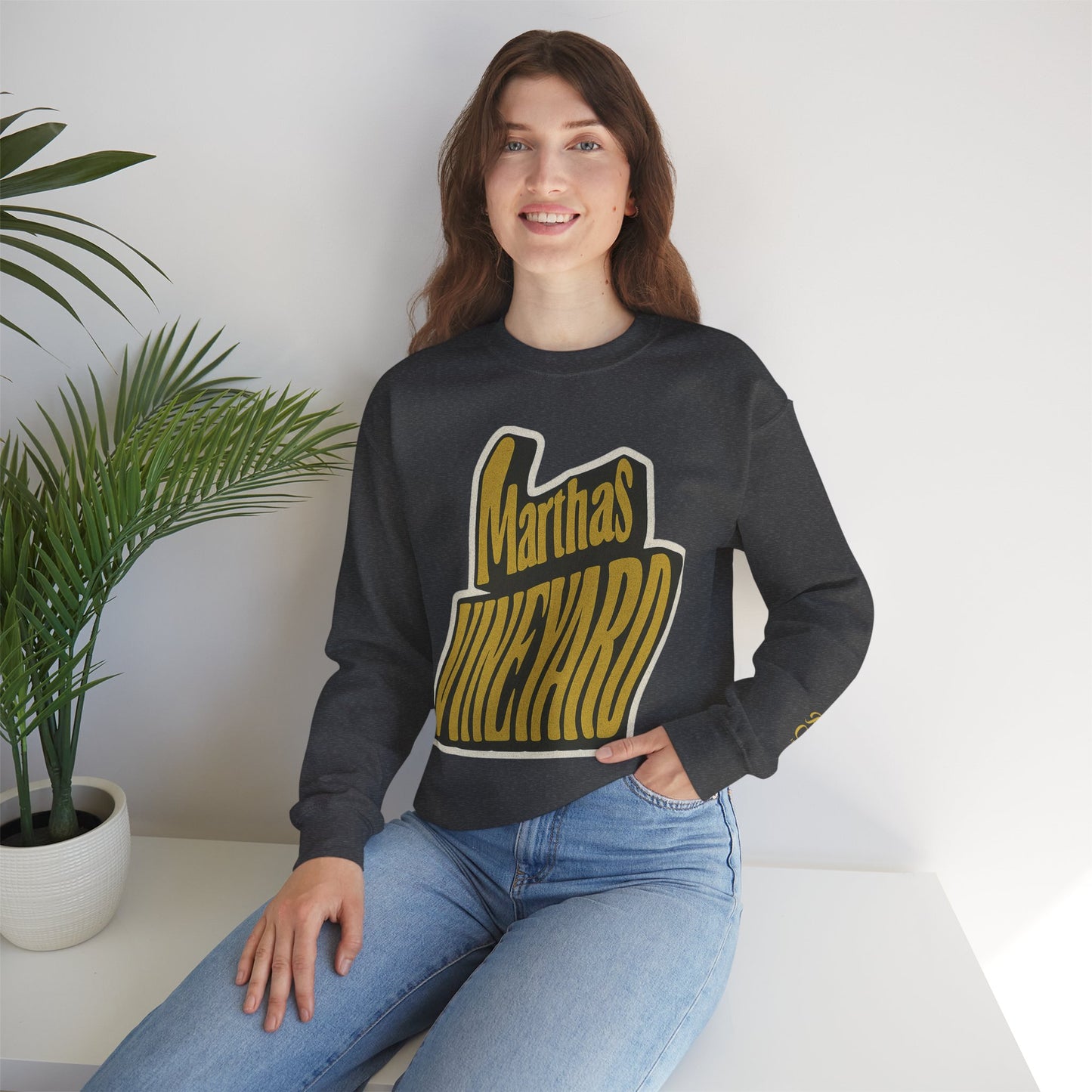 Wavy Martha’s Vineyard Crewneck Sweatshirt – Unisex Heavy Blend | Cozy Island Style