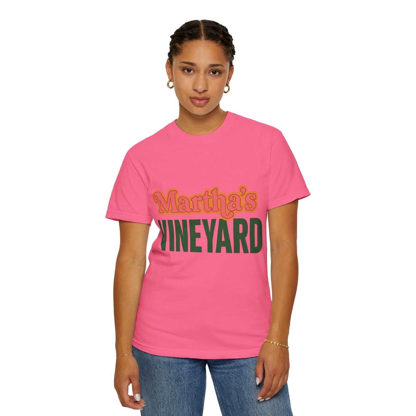 Retro Martha’s Vineyard Tee – Bold Vintage Lettering Unisex Island Shirt
