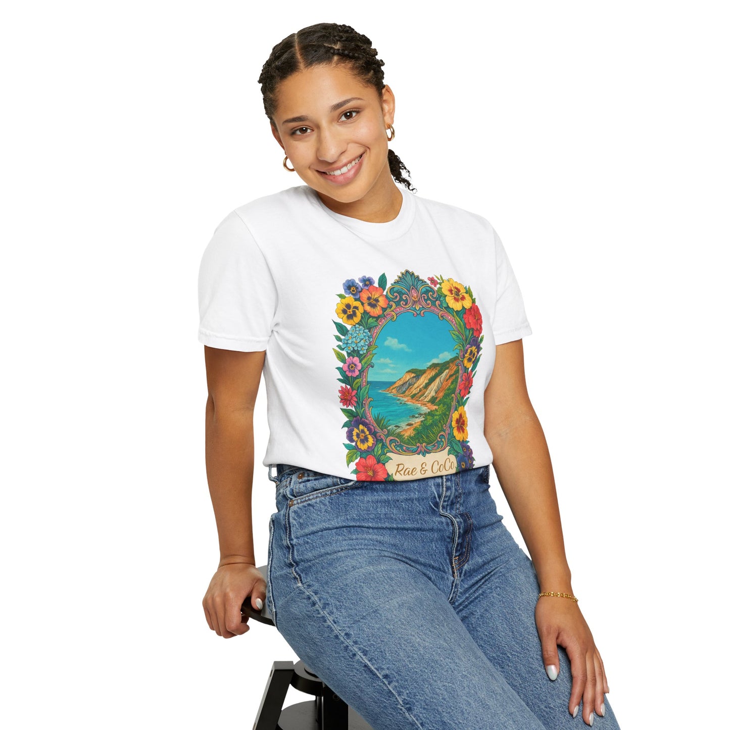 Vintage Floral Martha’s Vineyard Tee – Aquinnah Cliffs & Island Heritage Shirt