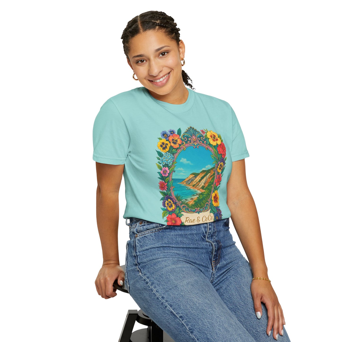 Vintage Floral Martha’s Vineyard Tee – Aquinnah Cliffs & Island Heritage Shirt