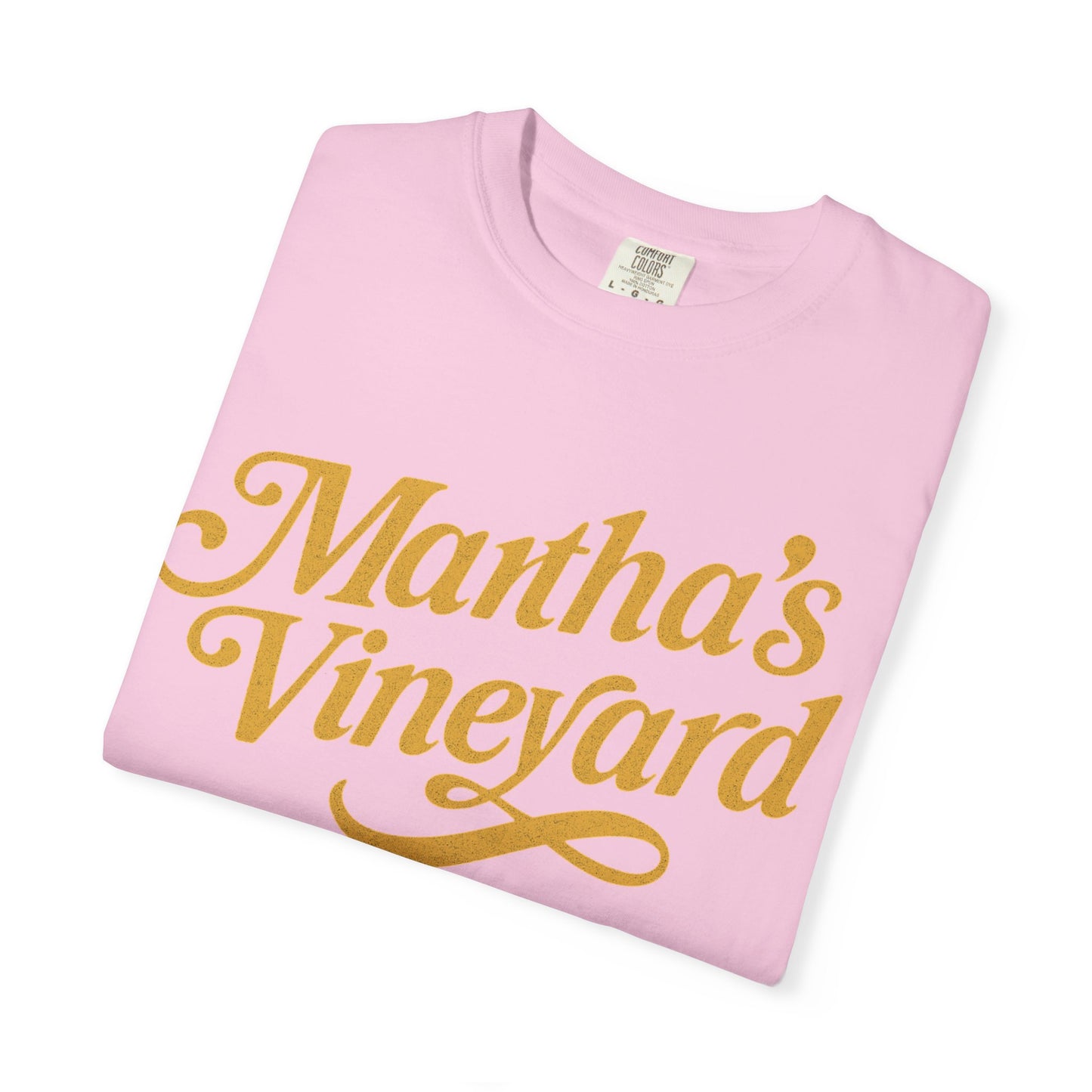 Vintage Martha’s Vineyard Script Tee – Retro Coastal Style Unisex T-Shirt