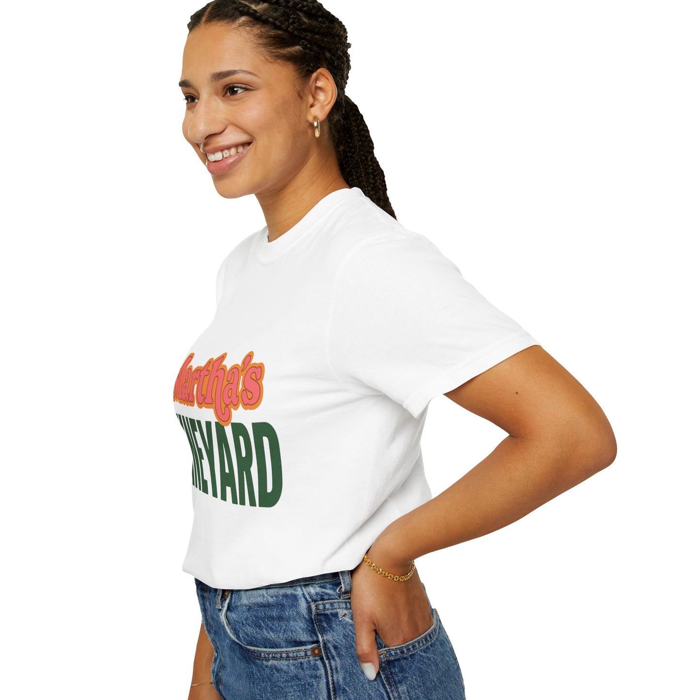 Retro Martha’s Vineyard Tee – Bold Vintage Lettering Unisex Island Shirt