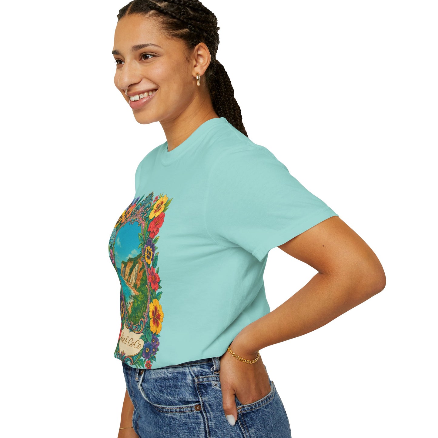 Vintage Floral Martha’s Vineyard Tee – Aquinnah Cliffs & Island Heritage Shirt