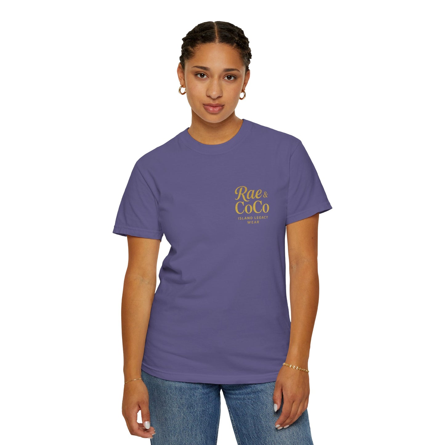 RC Martha’s Vineyard Tee – Nautical Lighthouse & Hydrangea Island Design