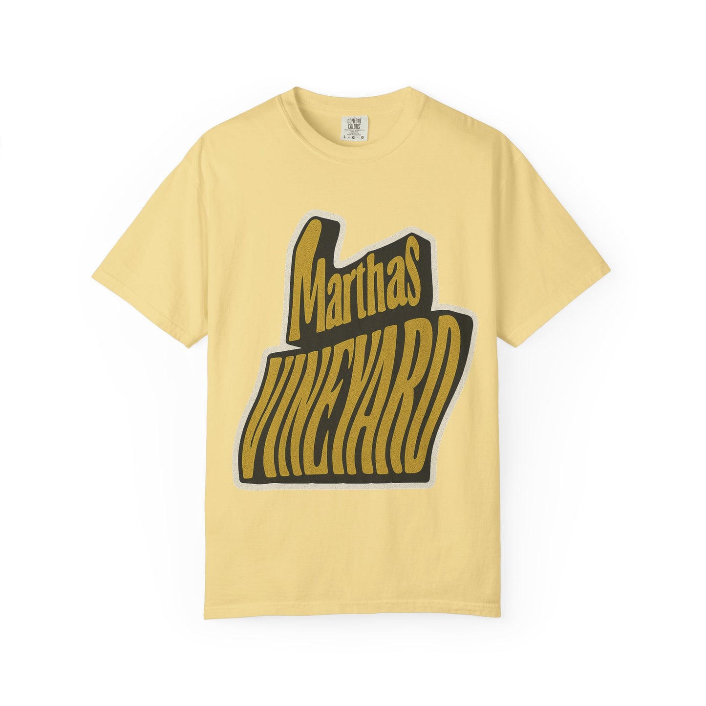 Groovy Martha’s Vineyard Tee – Retro Wavy Lettering Unisex Island Shirt