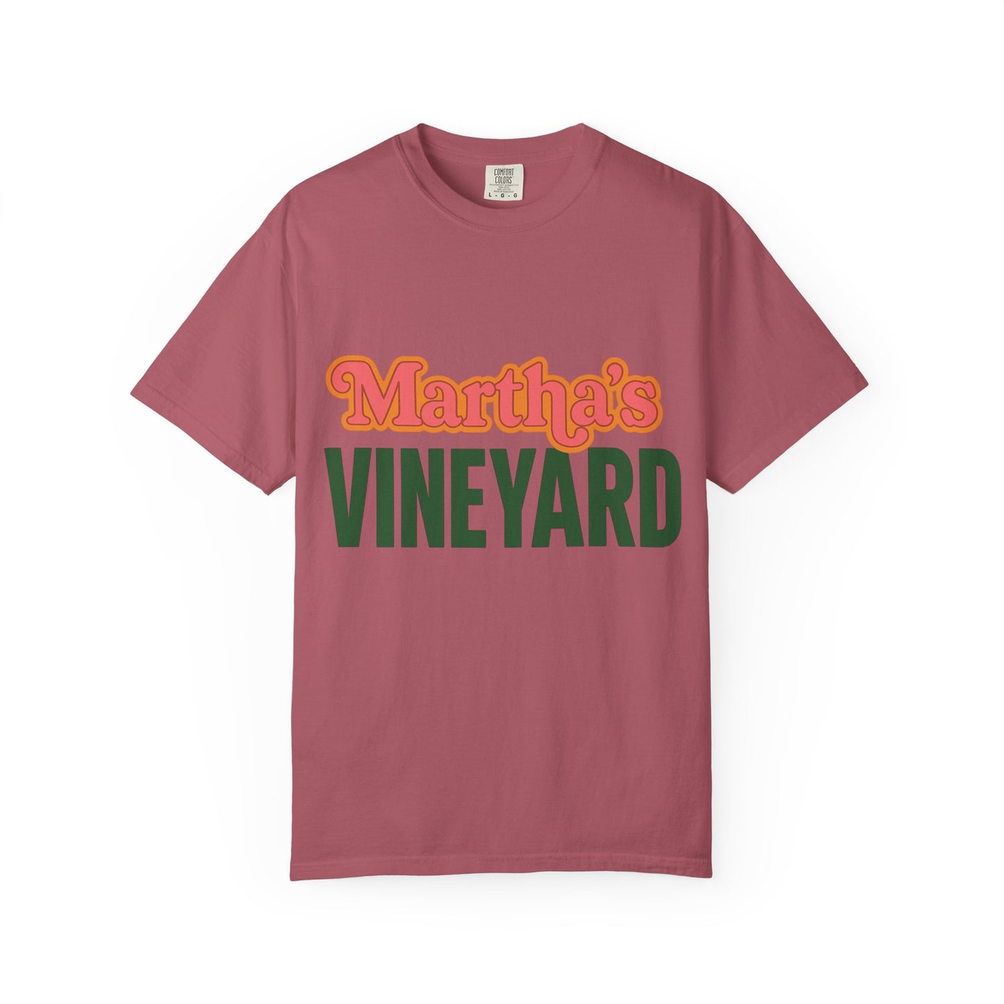 Retro Martha’s Vineyard Tee – Bold Vintage Lettering Unisex Island Shirt