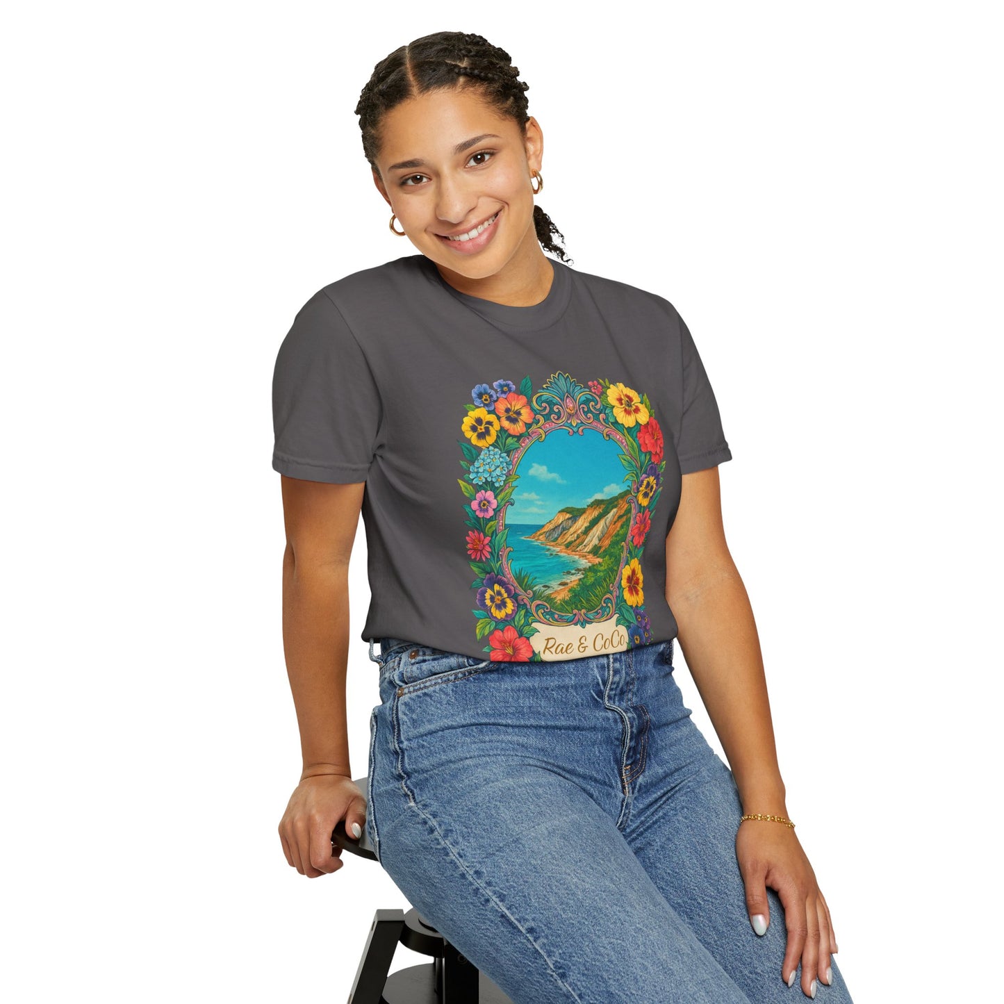 Vintage Floral Martha’s Vineyard Tee – Aquinnah Cliffs & Island Heritage Shirt