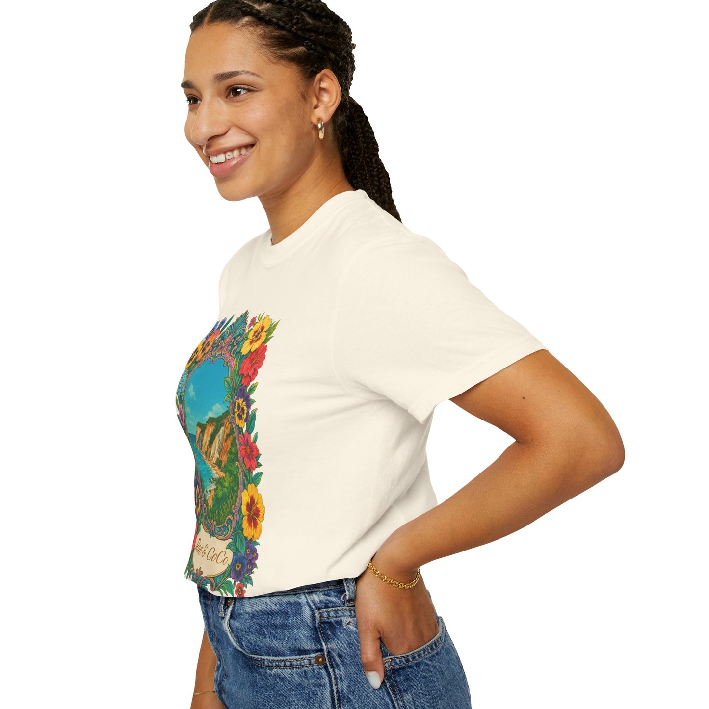 Vintage Floral Martha’s Vineyard Tee – Aquinnah Cliffs & Island Heritage Shirt