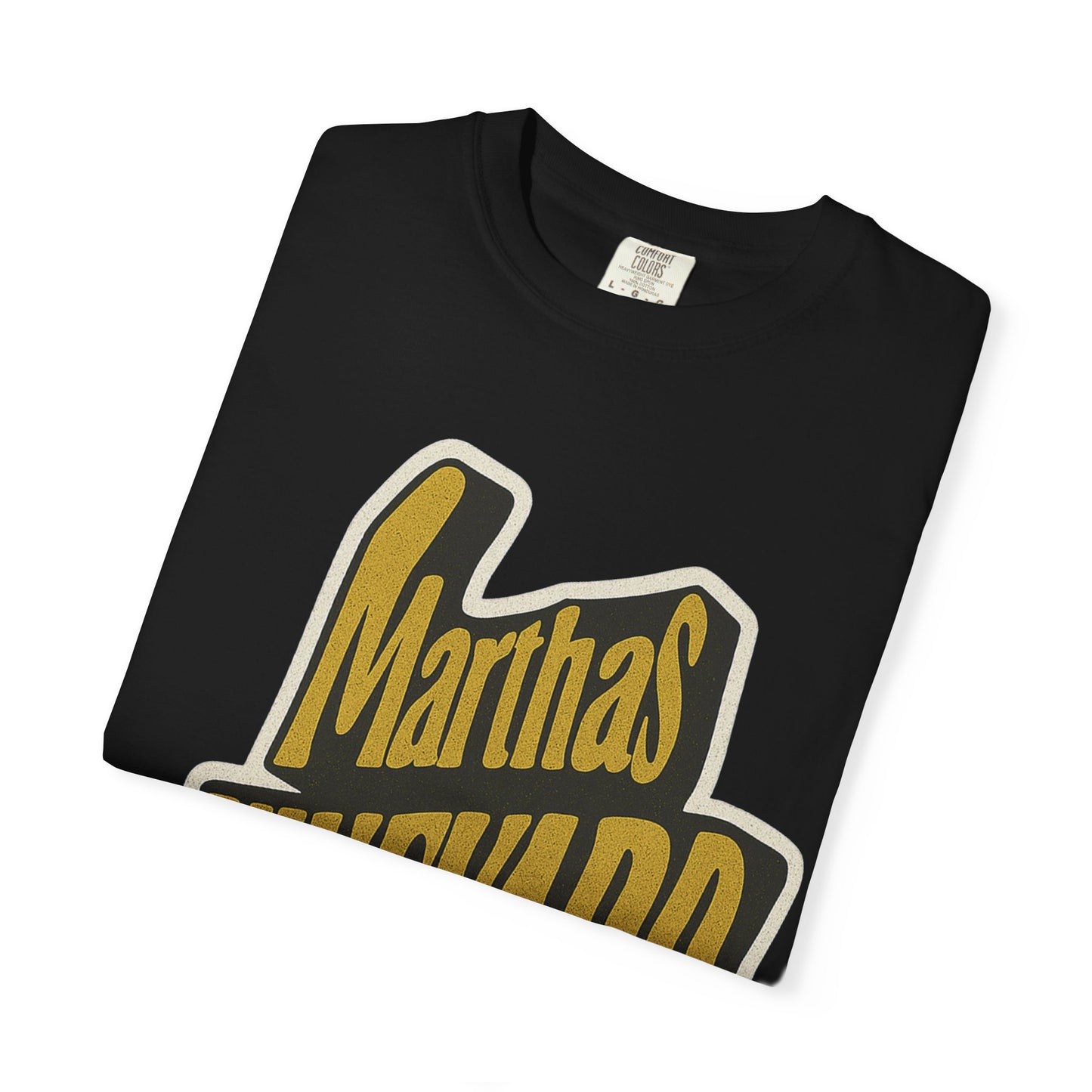 Groovy Martha’s Vineyard Tee – Retro Wavy Lettering Unisex Island Shirt