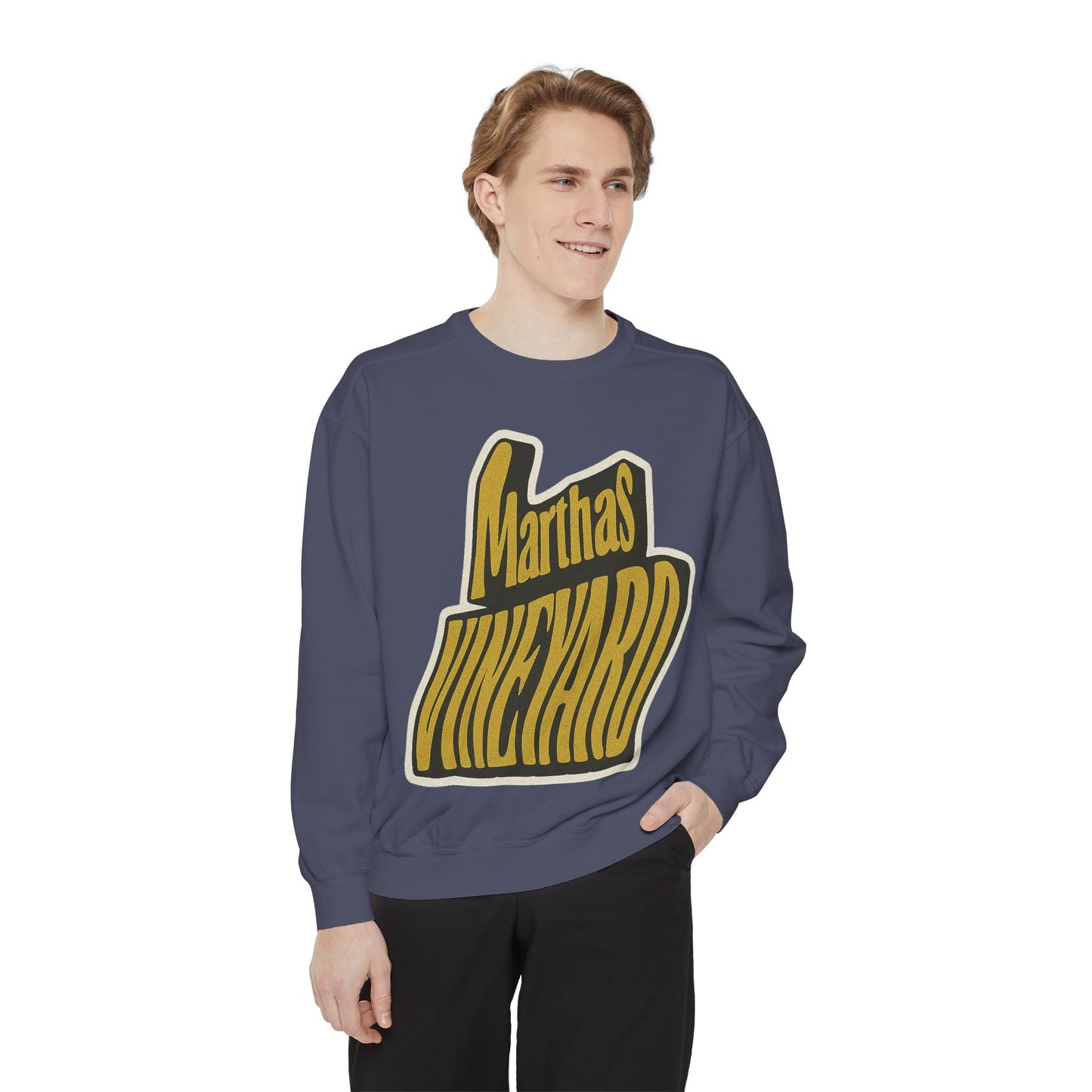 Wavy Martha’s Vineyard Crewneck Sweatshirt – Unisex Heavy Blend | Cozy Island Style
