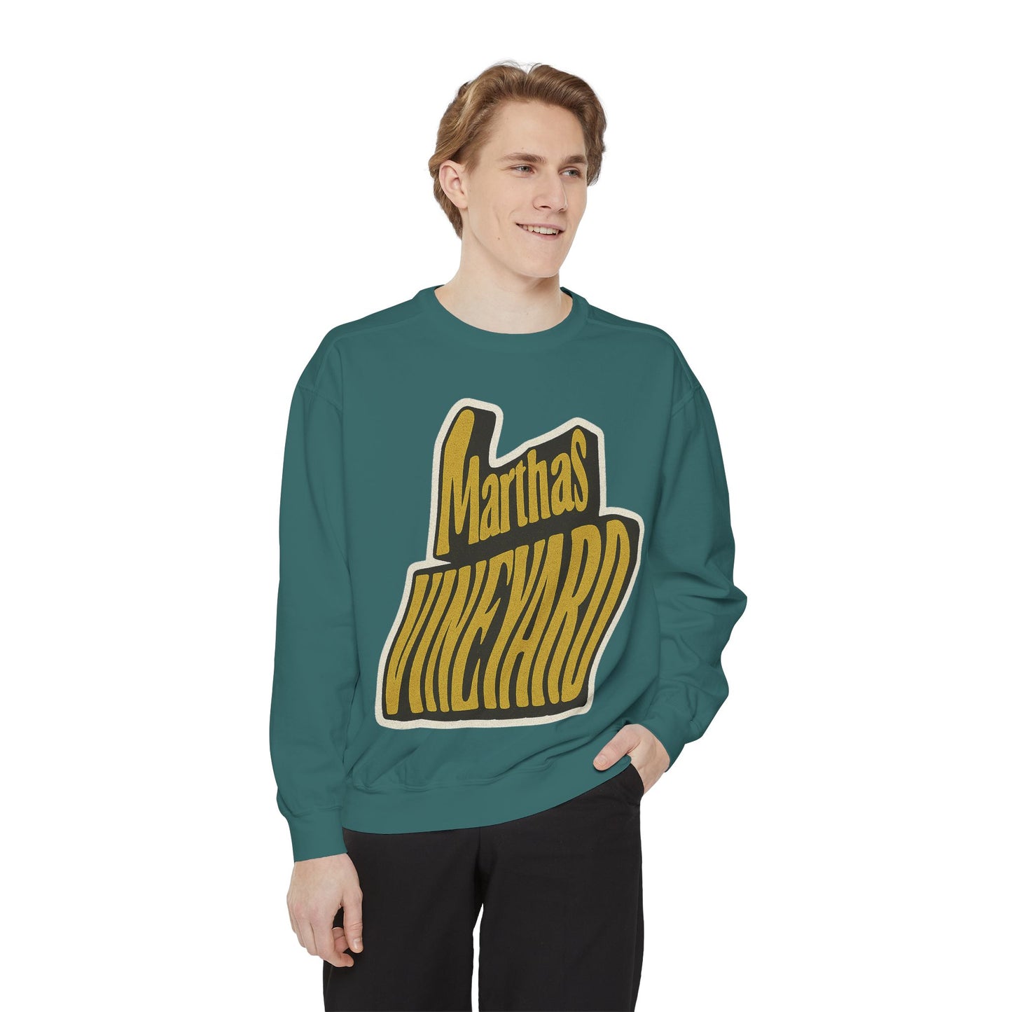 Wavy Martha’s Vineyard Crewneck Sweatshirt – Unisex Heavy Blend | Cozy Island Style