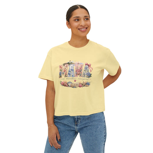Mama Floral Boxy Tee — Vintage Botanical 'Mama' Graphic T-Shirt