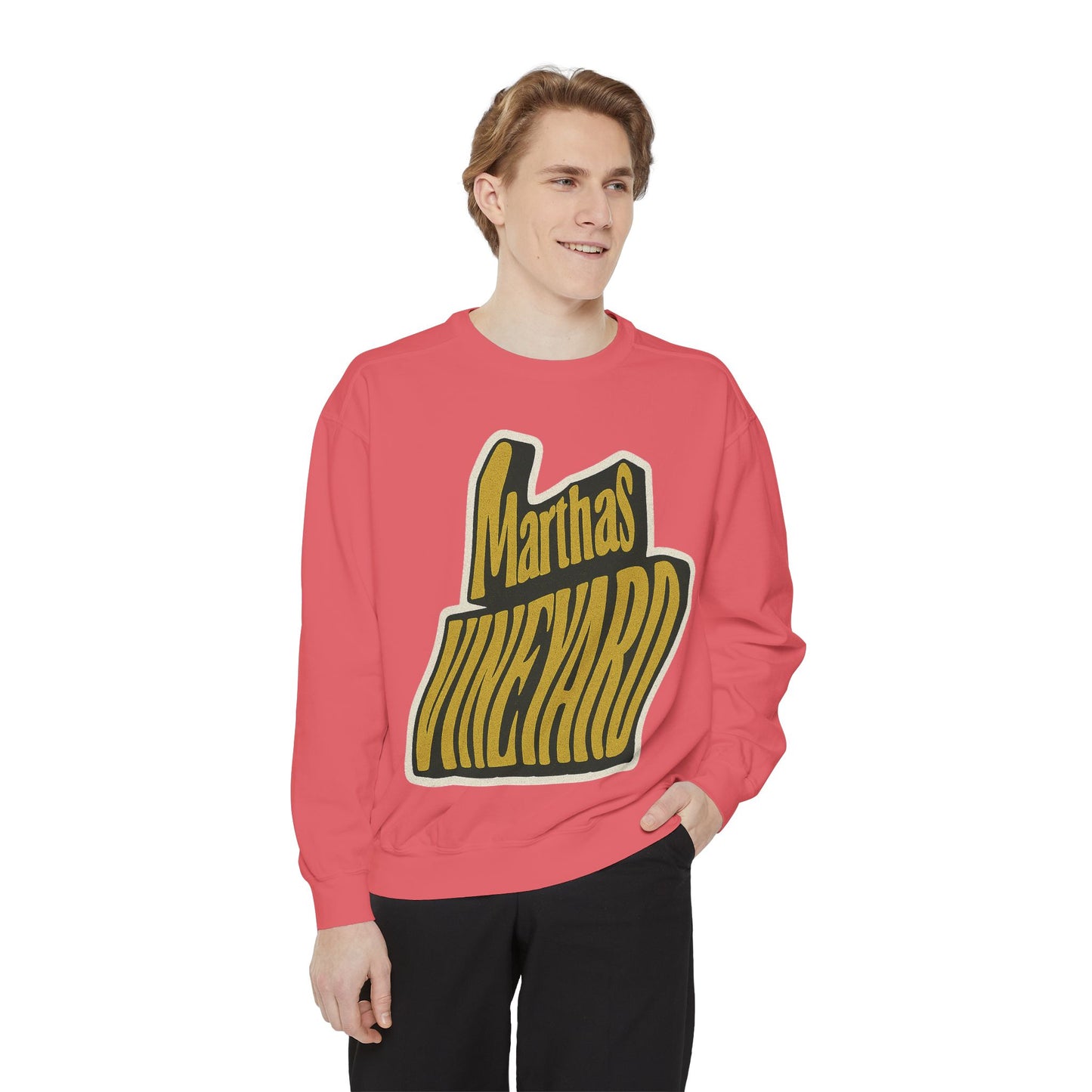 Wavy Martha’s Vineyard Crewneck Sweatshirt – Unisex Heavy Blend | Cozy Island Style